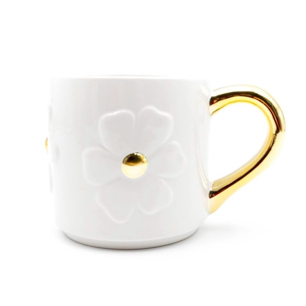 NWT Target Bullseye Playground 13 oz Daisy Coffee or Tea Mug
